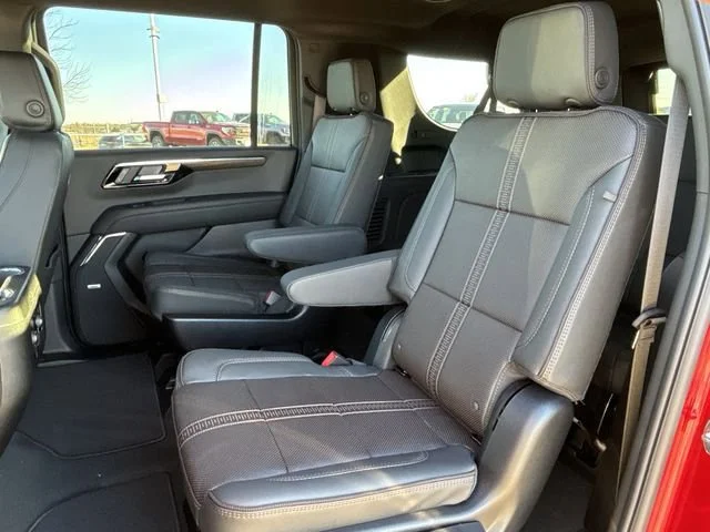 2026 Chevrolet Suburban High Country - Photo 27