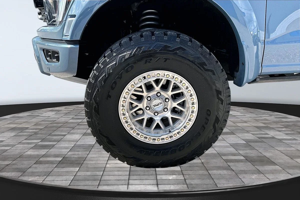 Used 2023  Ford Raptor image 37