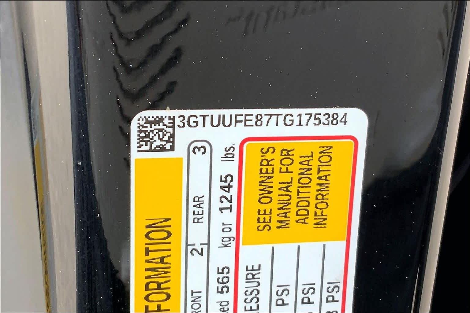 Used 2026 Onyx Black GMC AT4X image 29