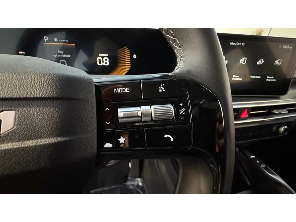 New 2026 Blk Kia S image 13