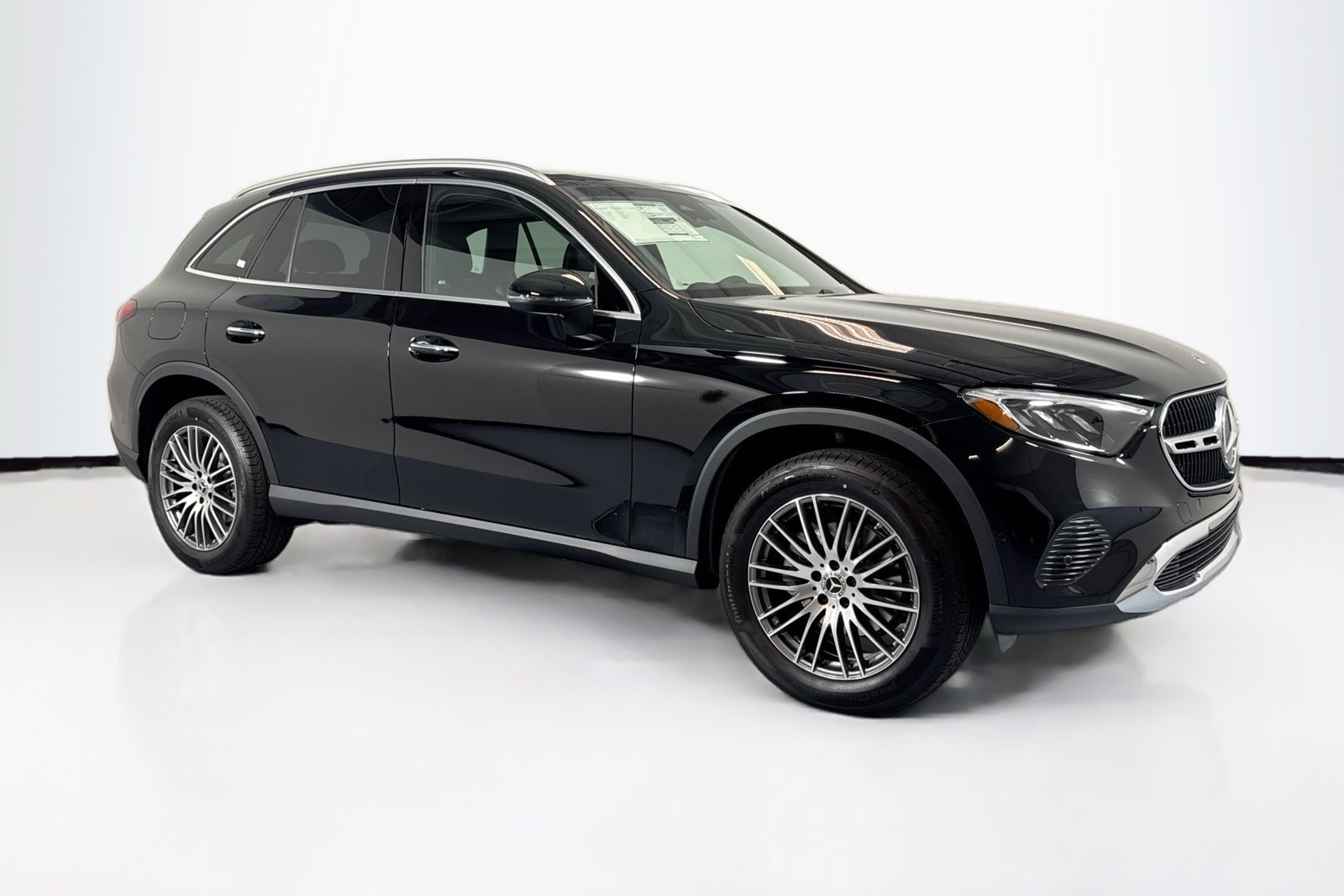 New 2026 Black Mercedes-Benz GLC 300 image 3