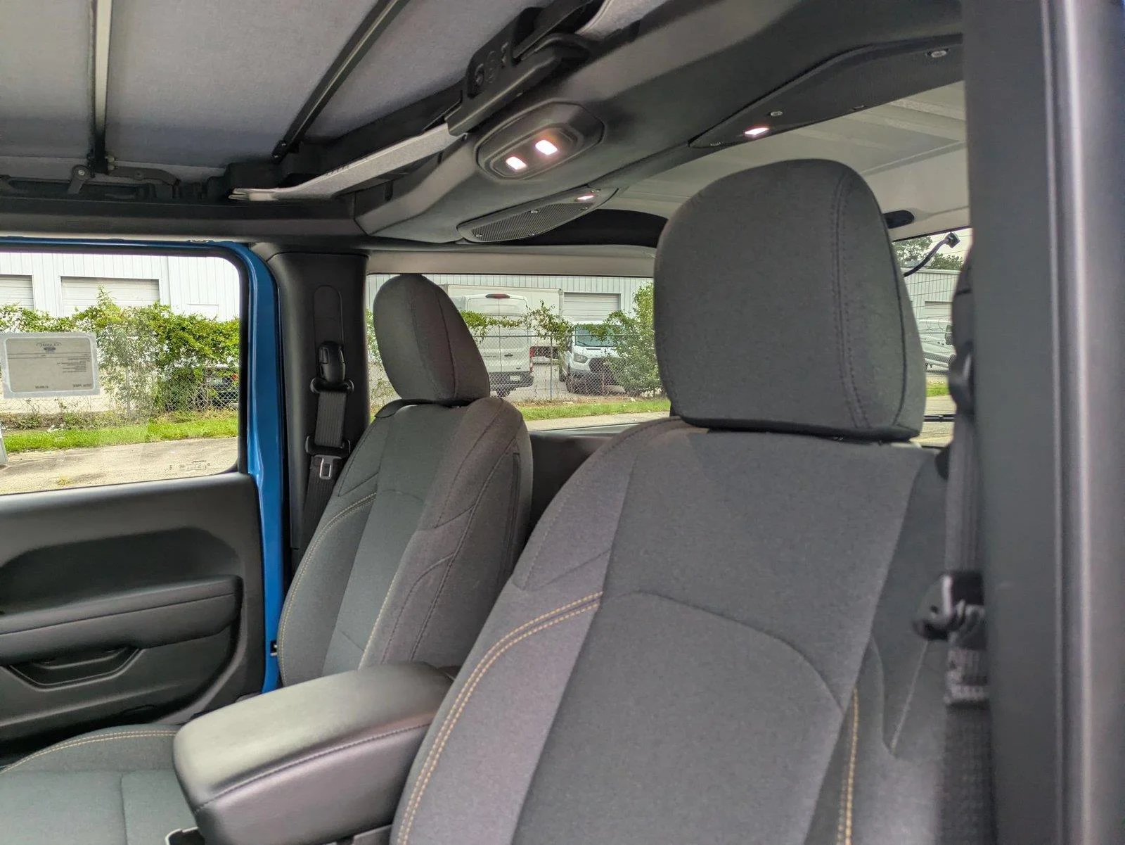 Used 2024 Hydro Blue Pearlcoat Jeep Sport S image 13