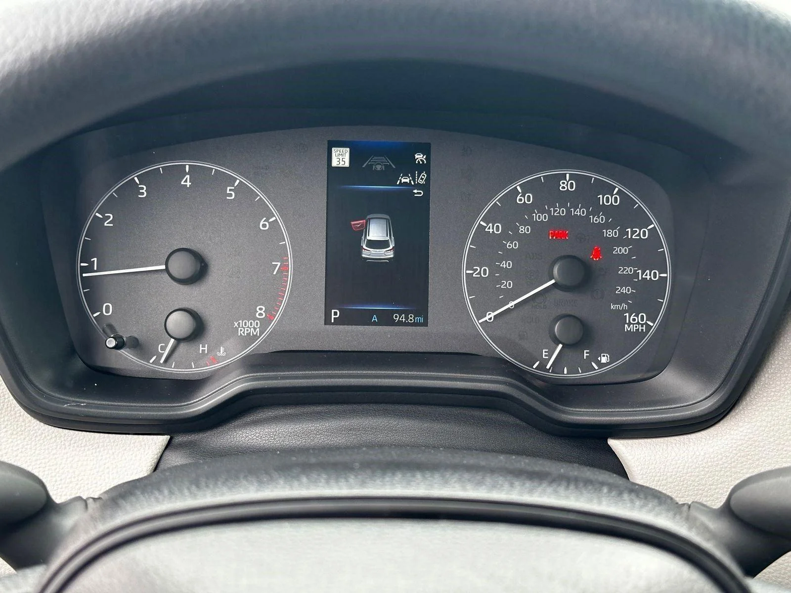 2025 Toyota Corolla Cross L - Photo 15