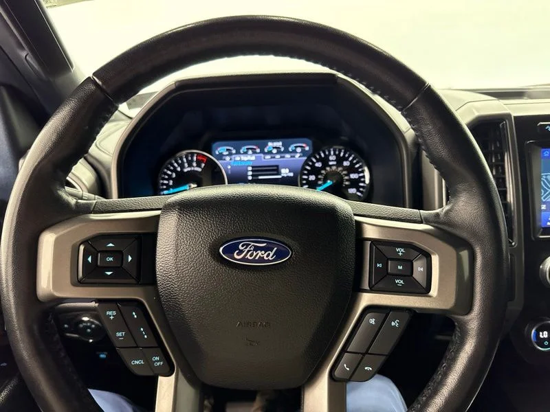 Used 2021 Black Ford XLT image 30