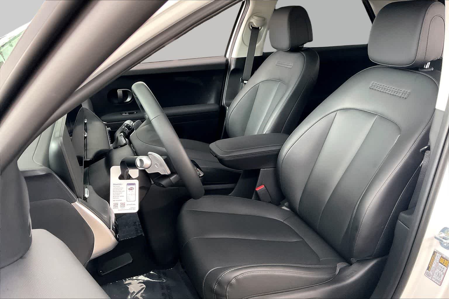 Certified Used 2026 Atlas White Hyundai SEL image 7