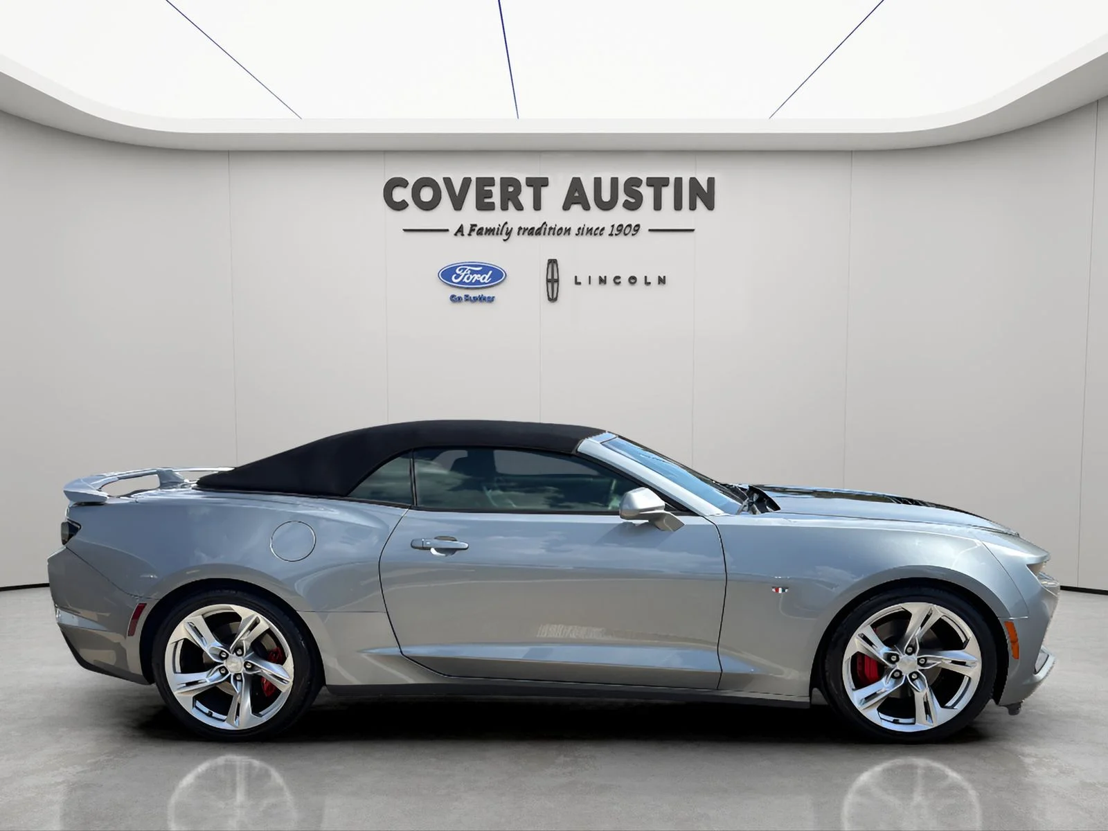 Used 2023 Gray Chevrolet SS image 5