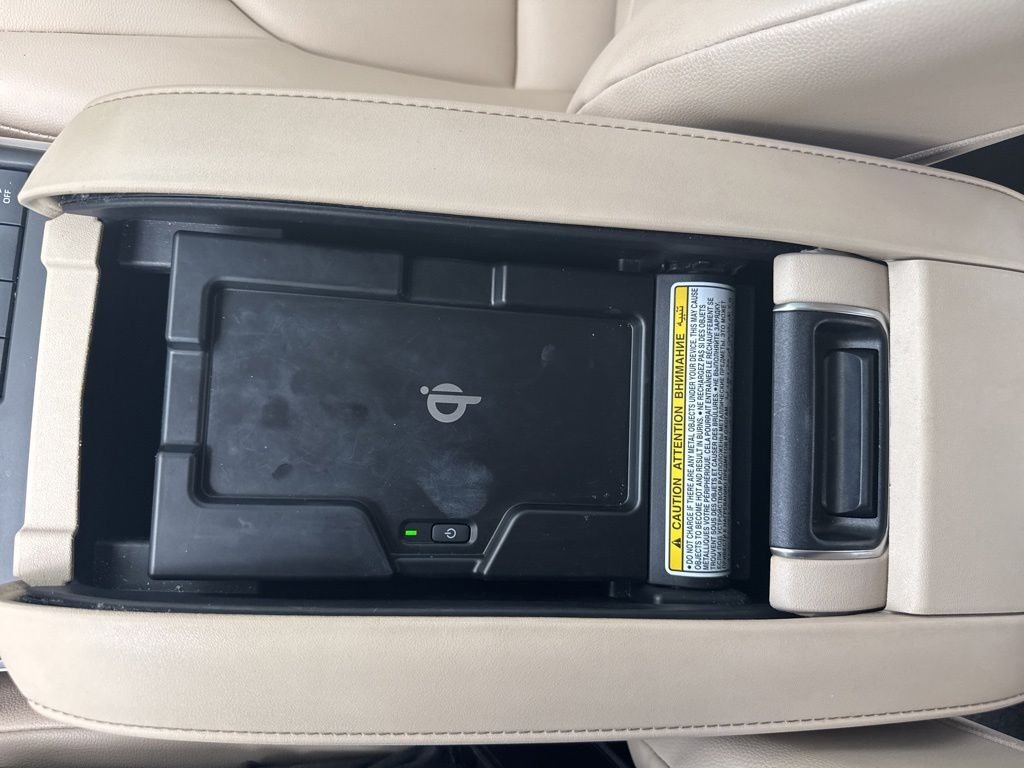Used 2020 Gray Toyota XLE image 31