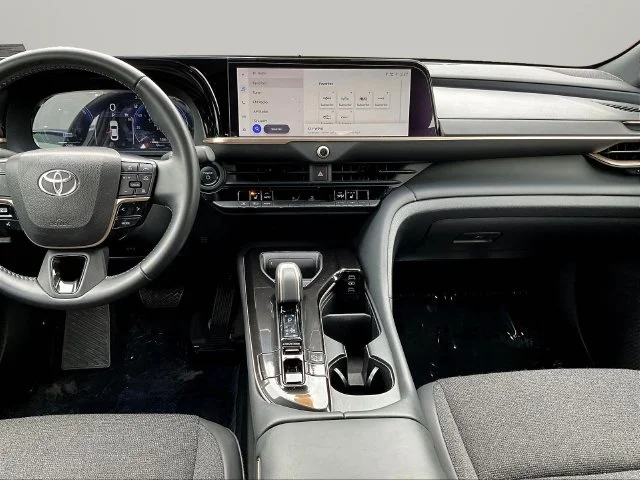 Used 2024 Black Toyota XLE image 9