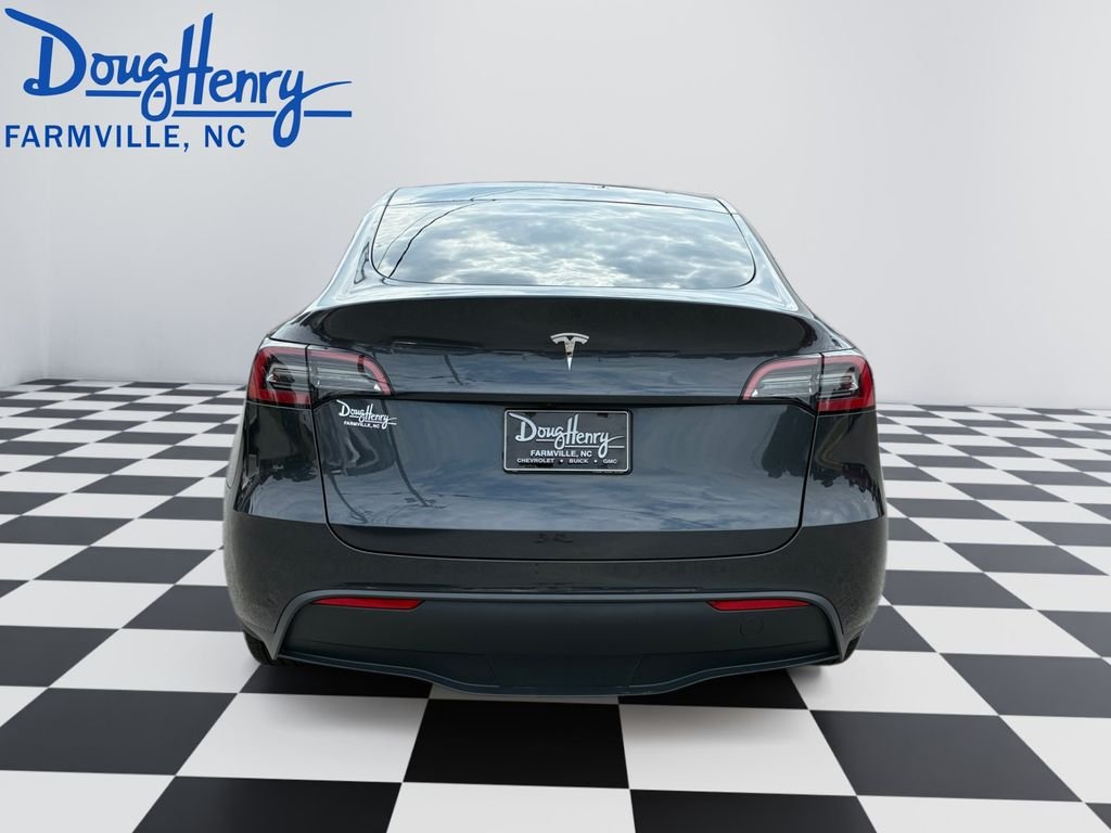 Used 2024  Tesla Long Range image 4