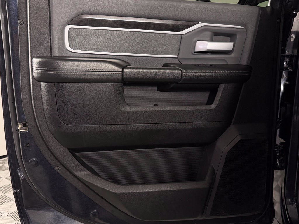 Used 2022 Gray Ram Big Horn image 27