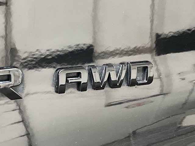 Used 2020 Black Chevrolet RS image 34