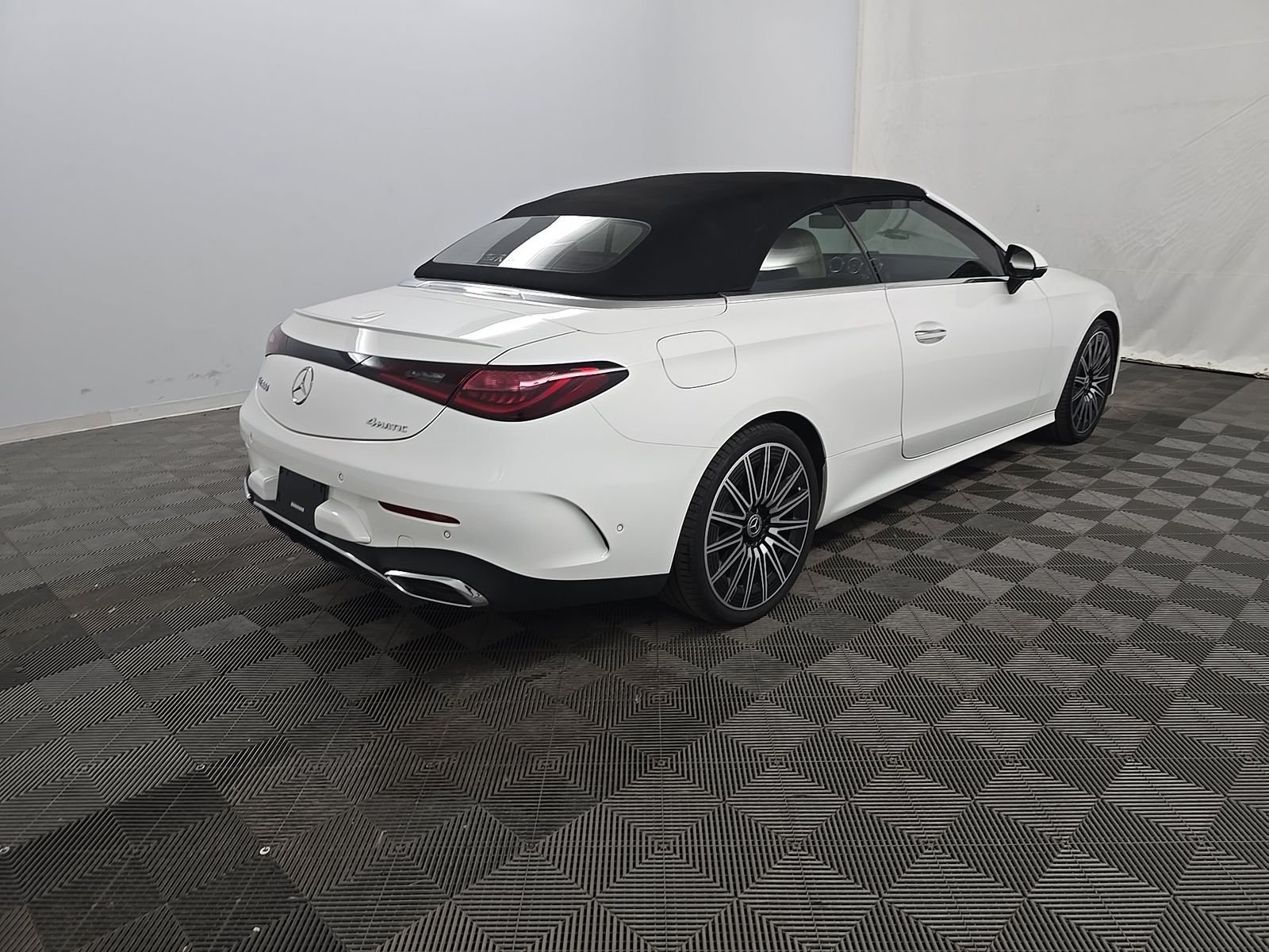 Certified Used 2026 White Mercedes-Benz CLE 300 image 10
