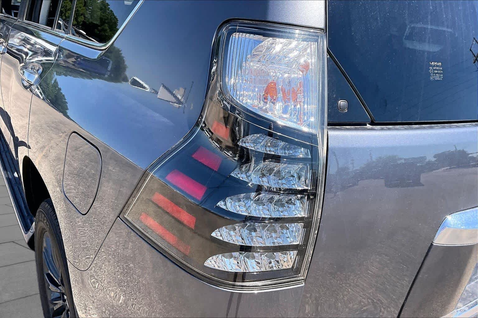 Used 2023 Nebula Gray Pearl Lexus Luxury image 28
