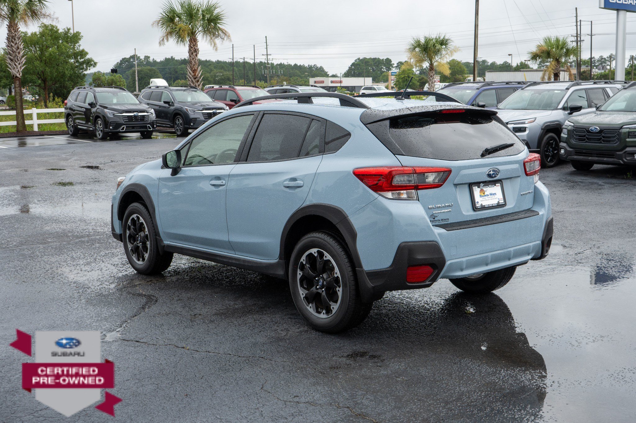 Used 2023 Cool-Gray Khaki Subaru  image 5