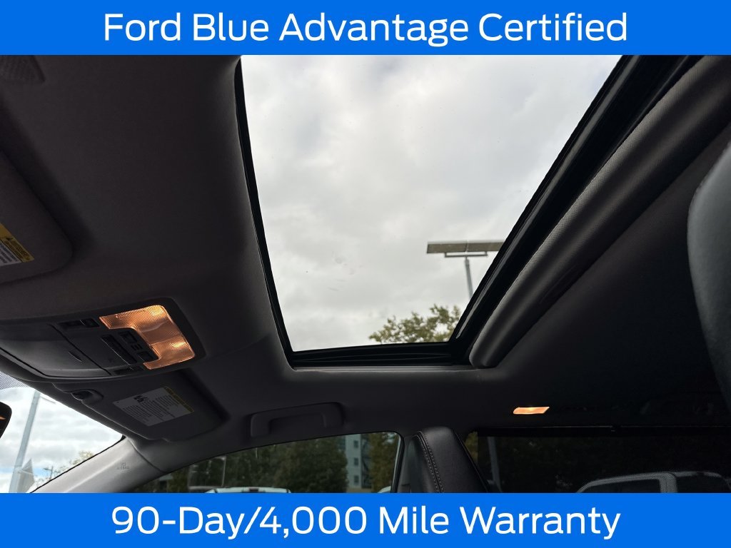 Used 2019 Black Toyota XLE image 14