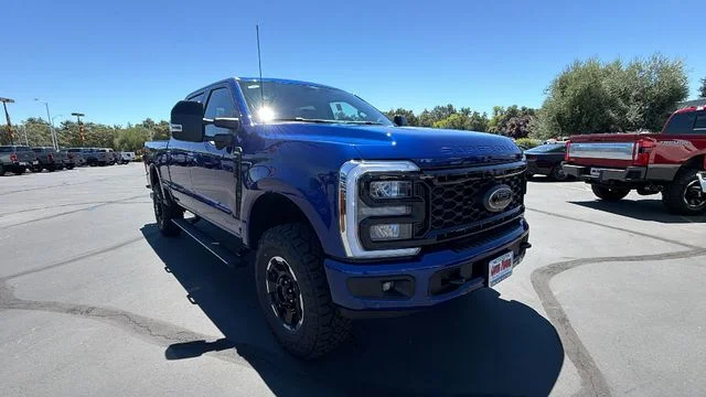 New 2026 Blue Ford Lariat image 2