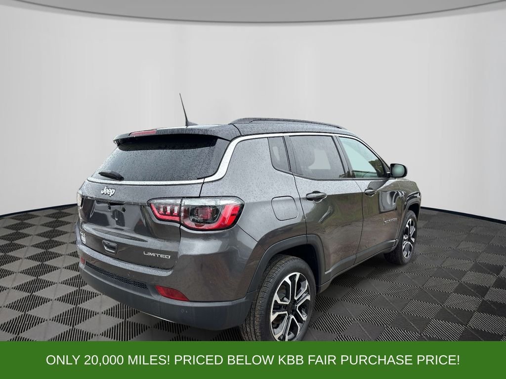 Used 2023 Gray Jeep Limited image 5