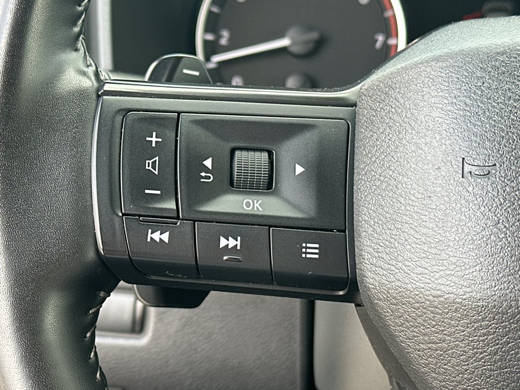 Used 2025 Gun Metallic Nissan SV image 17
