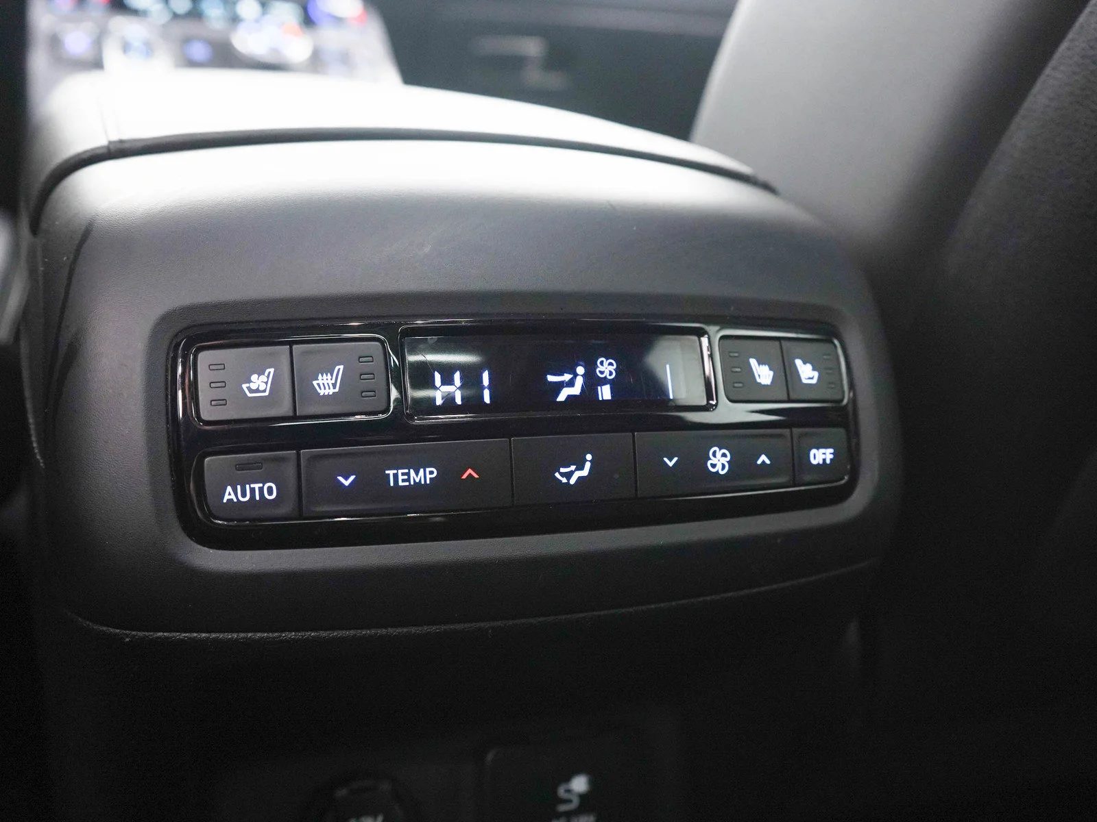 Used 2024 Hyper White Hyundai Calligraphy image 15