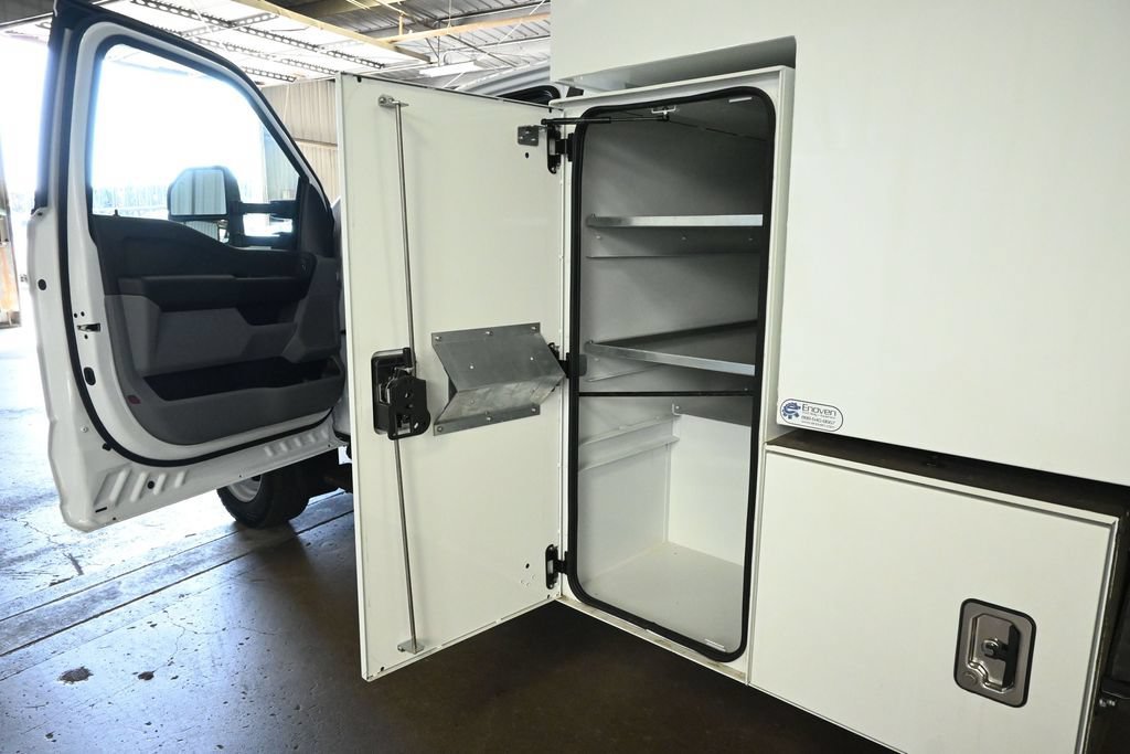 New 2026 Oxford White Ford XL image 18