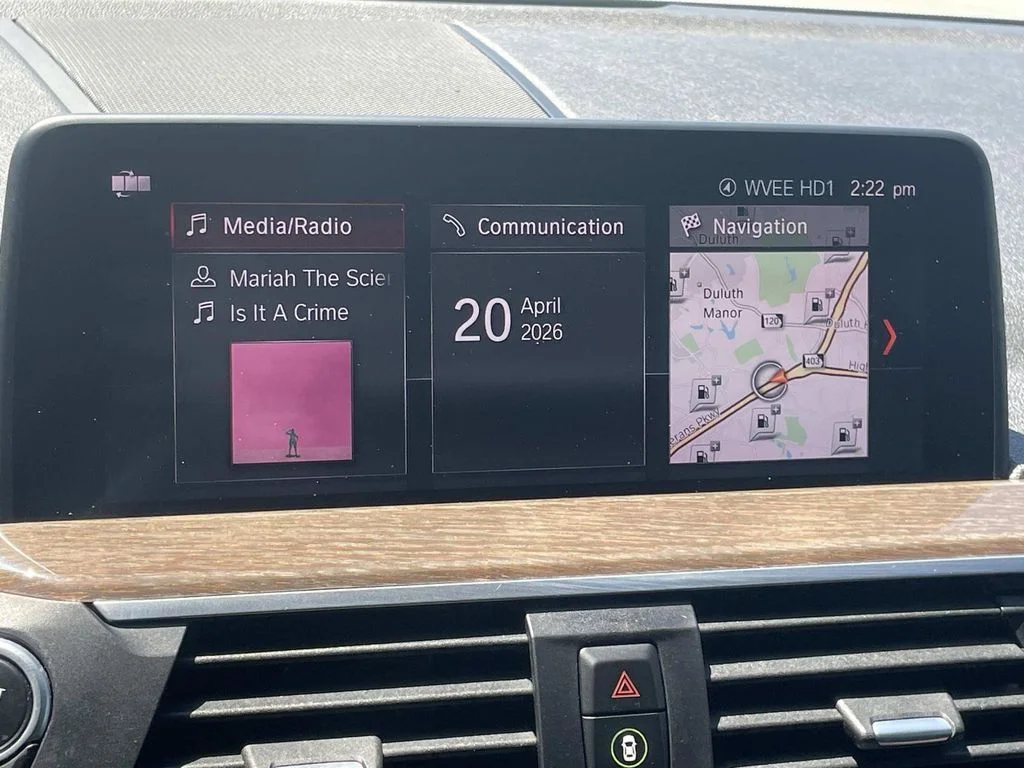 Used 2019 White BMW xDrive30i image 17