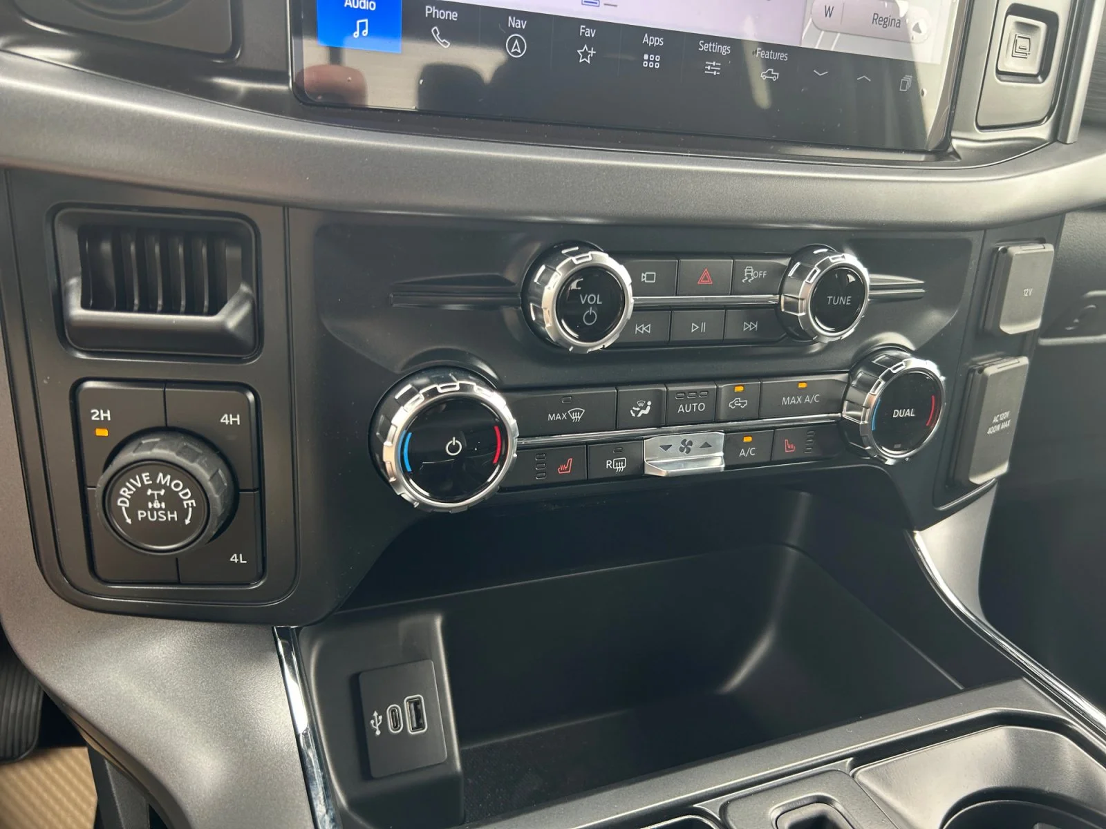 New 2026 Iconic Silver Metallic Ford XLT image 22