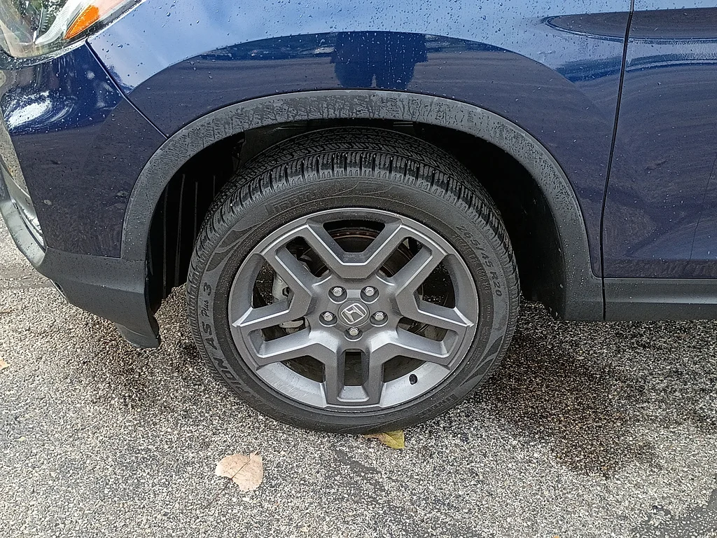 2022 Honda Passport EX-L, photo 10 of 12