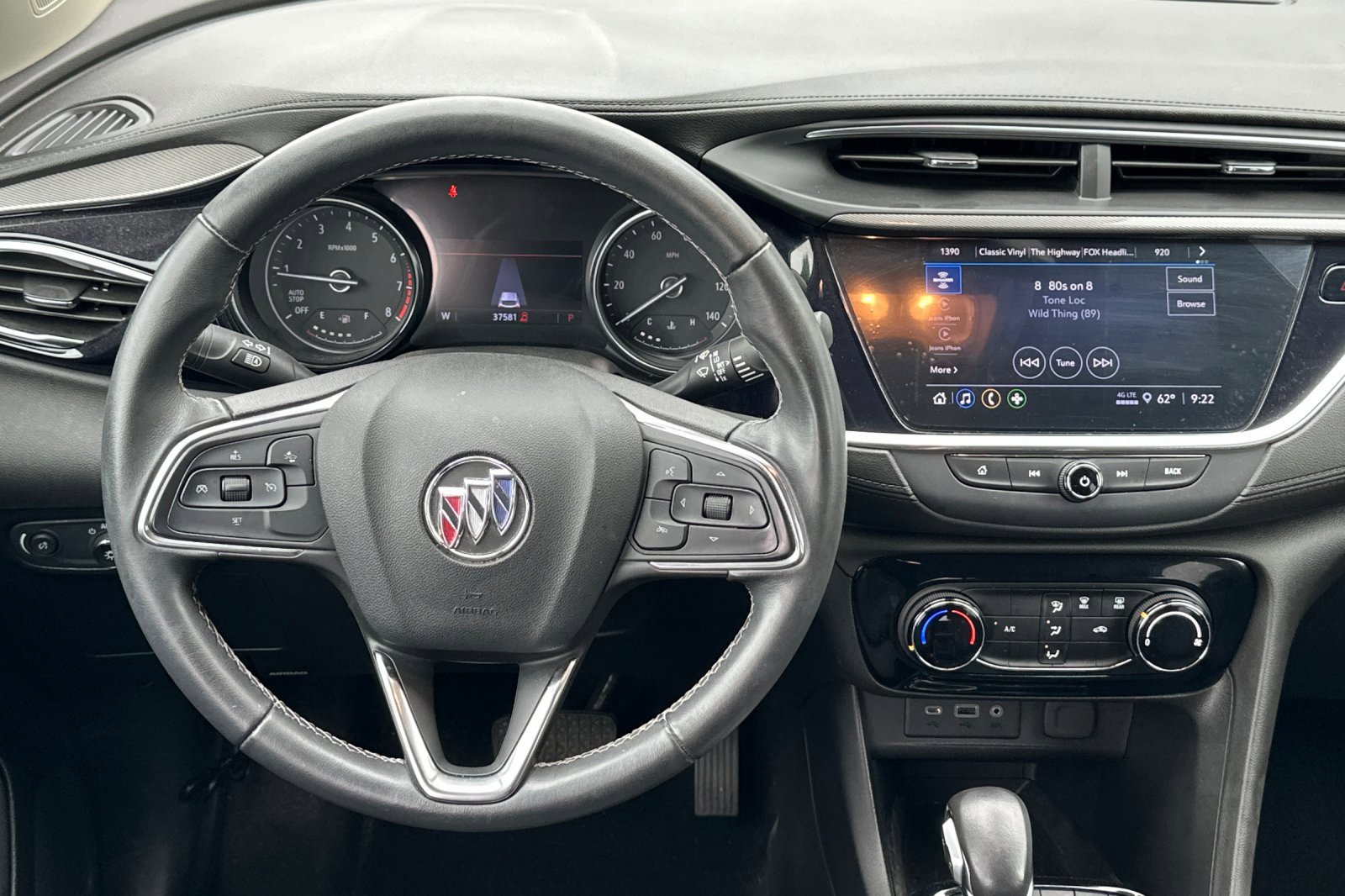 Used 2021 Summit White Buick Preferred image 14