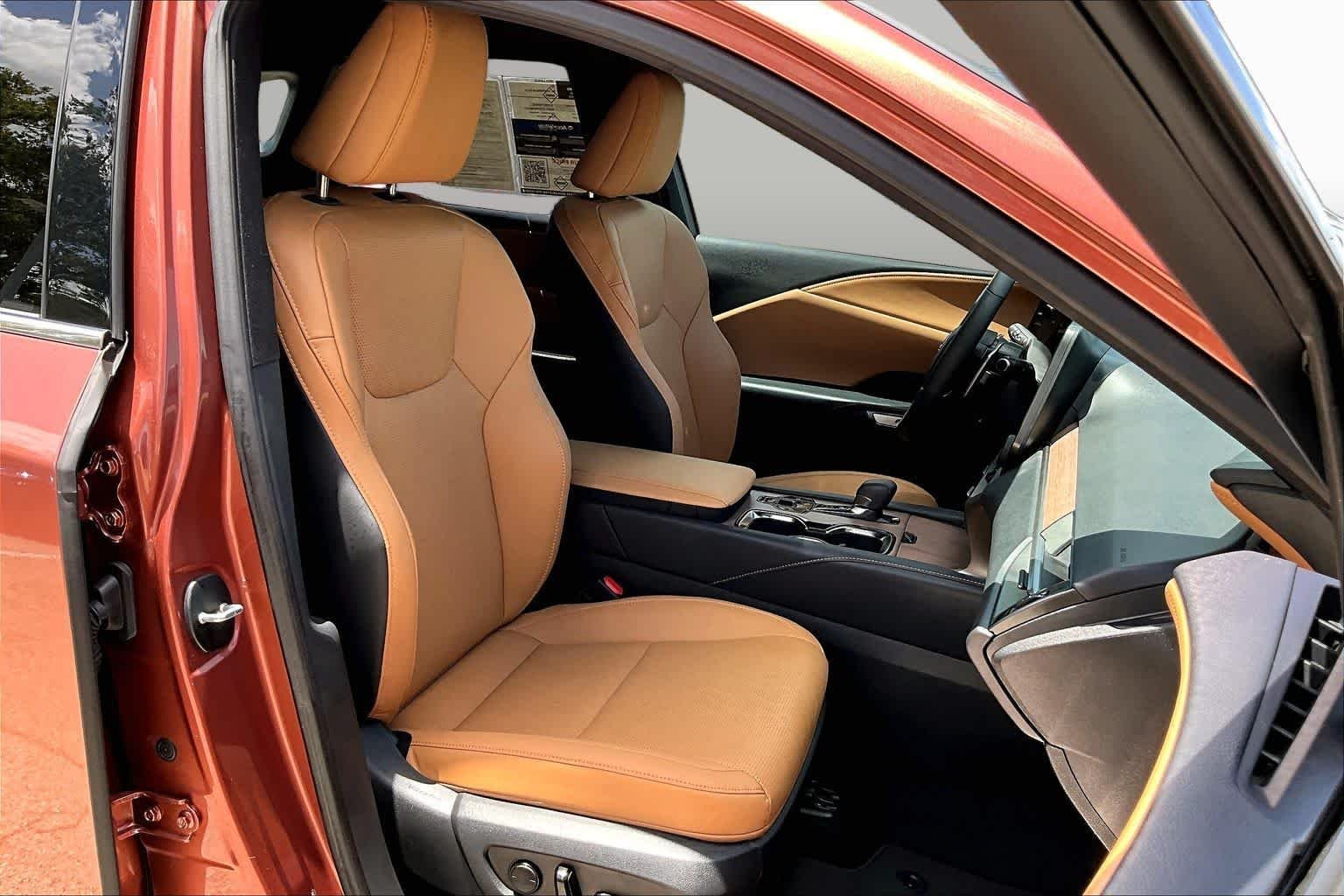 Used 2023 Copper Crest Lexus Premium Plus image 9