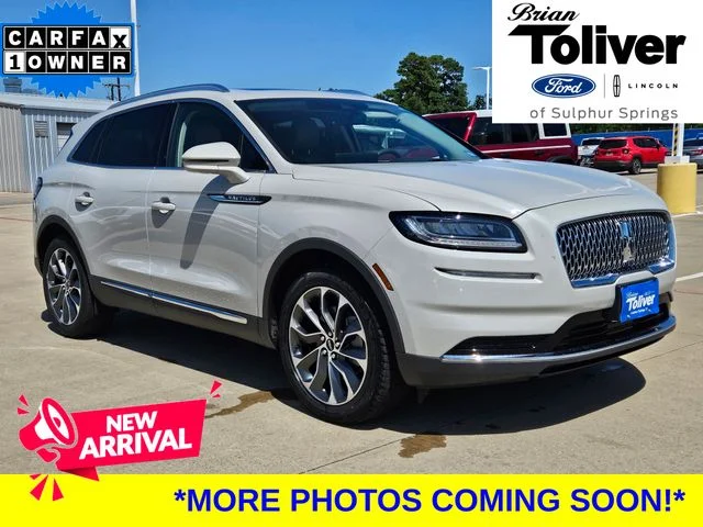 Used 2023 Ceramic Pearl Metallic Tinted Clearcoat Lincoln Reserve image 1