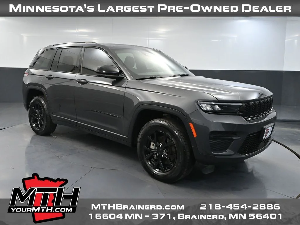 2024 Jeep Grand Cherokee Altitude 4x4's photo