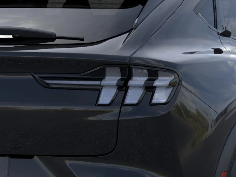 New 2026 Shadow Black Ford Select image 34