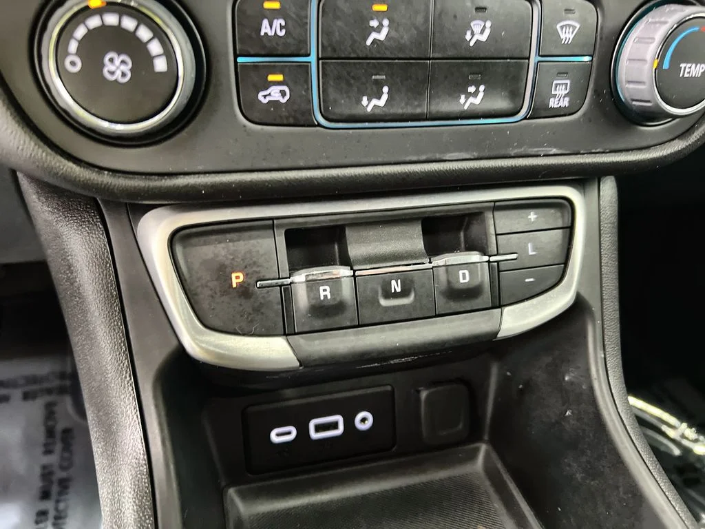2024 GMC Terrain SLE - Photo 21