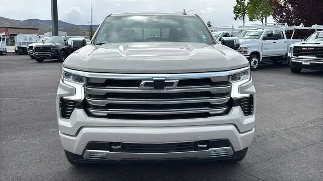 2026 Chevrolet Silverado 1500 High Country - Photo 8