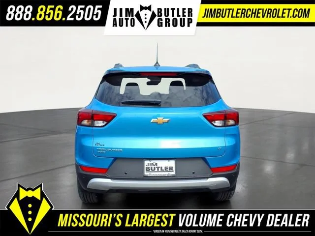 New 2026 Marina Blue Metallic Chevrolet LT image 18