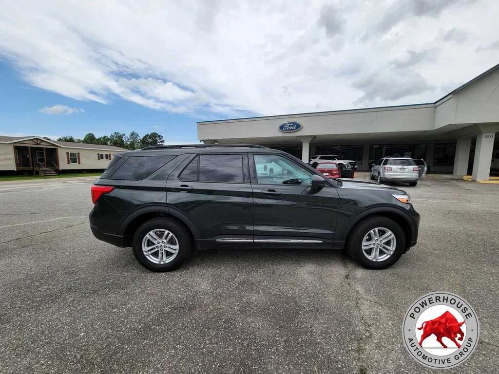 Used 2023 Green Ford XLT image 6