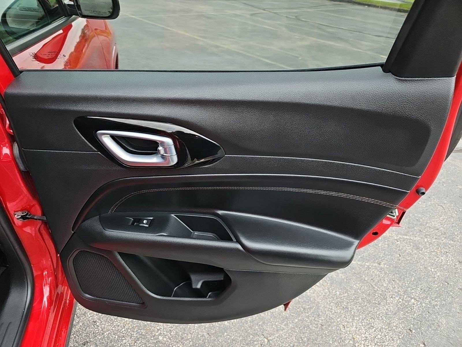 Certified Used 2022 Redline Pearlcoat Jeep (RED) Edition image 15