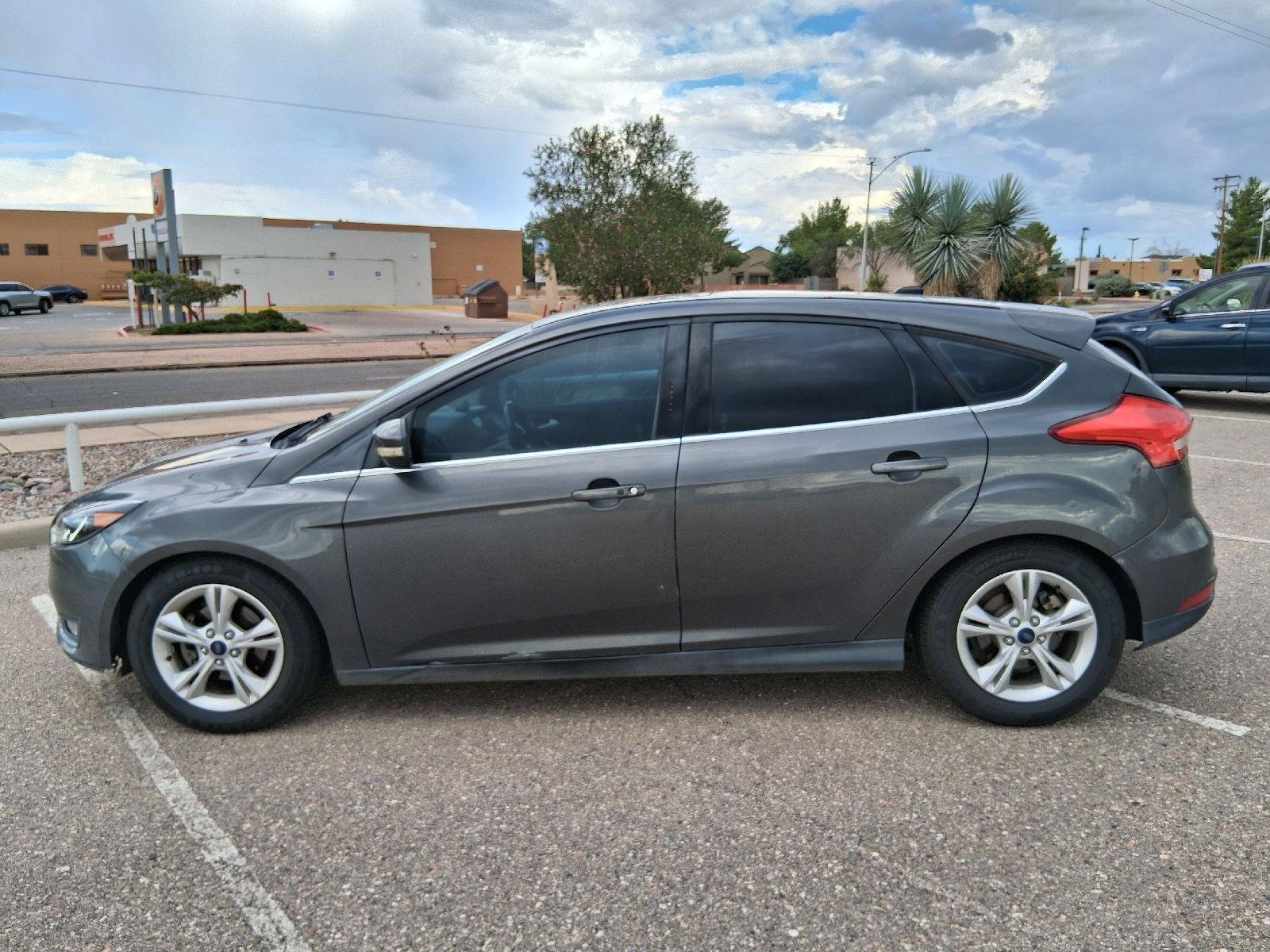 Used 2016 Ford Focus Titanium with VIN 1FADP3N28GL234314 for sale in Sierra Vista, AZ