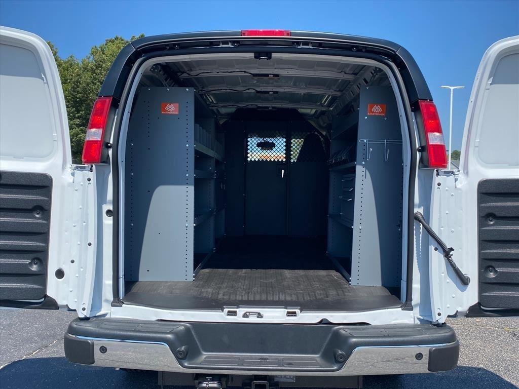 2025 Chevrolet Express Cargo Work Van - Photo 5
