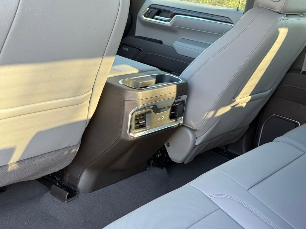 2026 GMC Sierra 1500 SLT - Photo 24