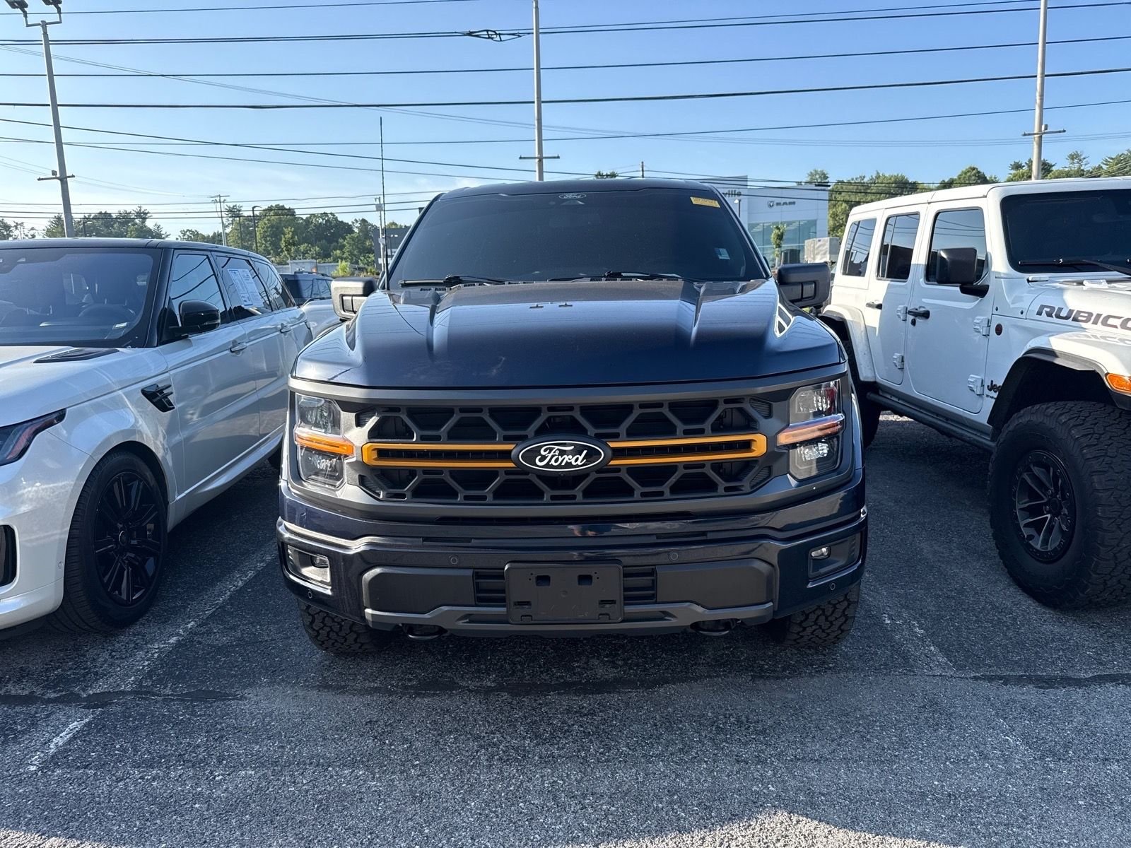 Used 2025 Blue Metallic Ford Tremor image 6