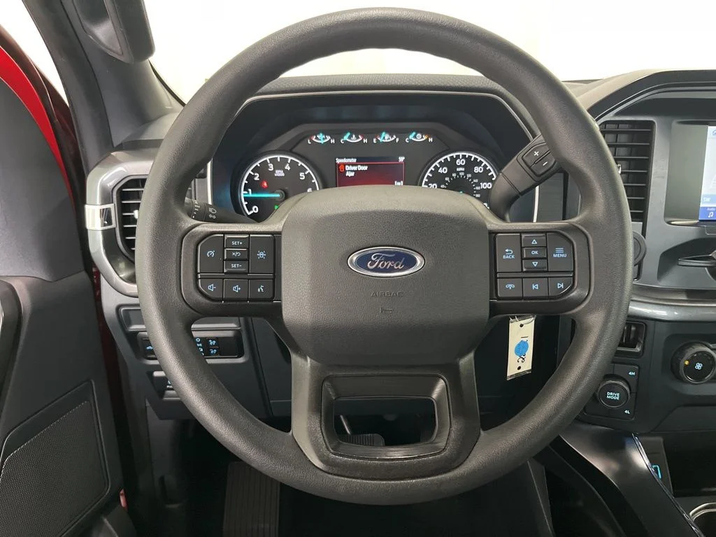 Used 2023 Red Ford XL image 5