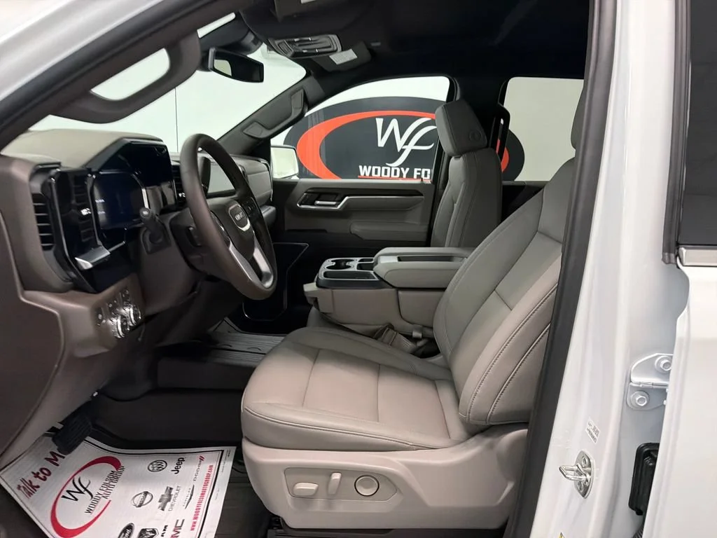 New 2026 Summit White GMC SLT image 9