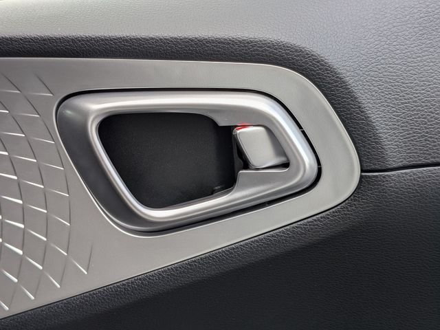 Certified Used 2025 Gray Kia LX image 33