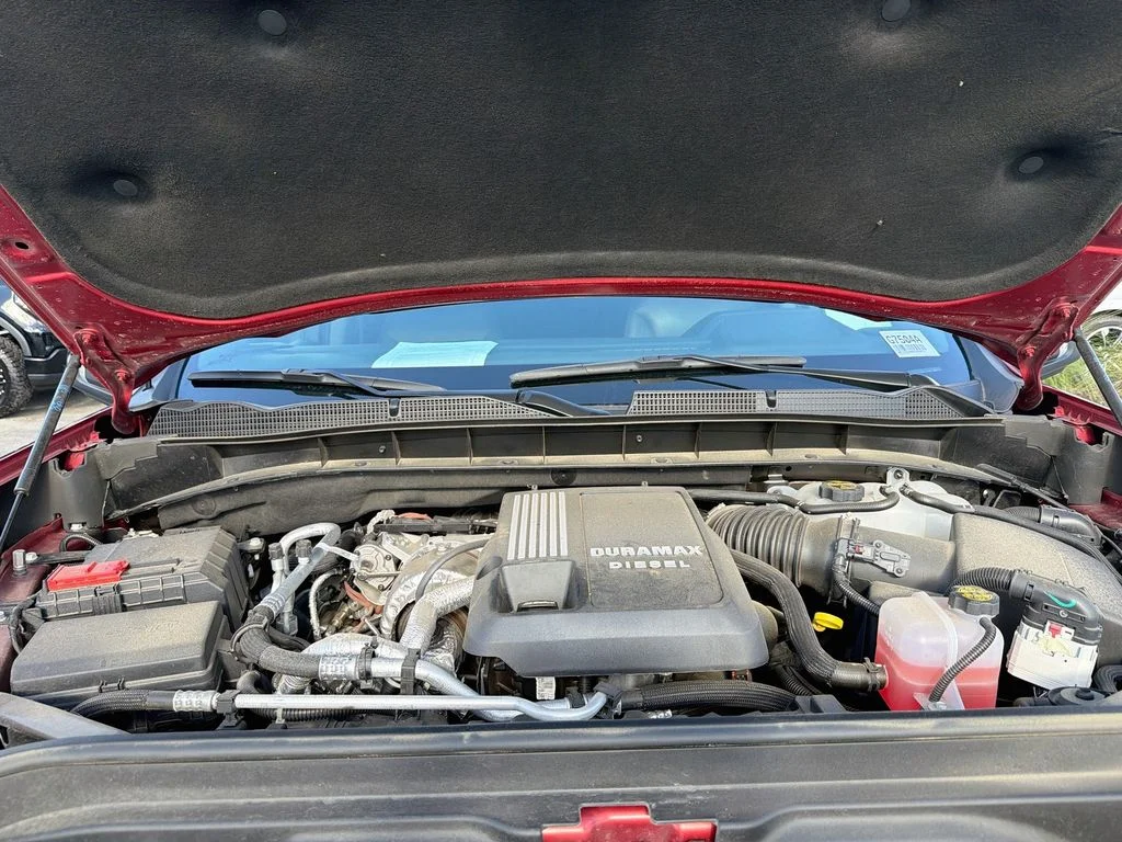 Used 2024 Volcanic Red GMC Elevation image 32