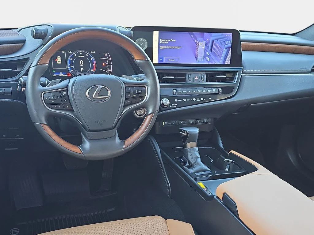 Used 2024 Black Lexus 350 Luxury image 19