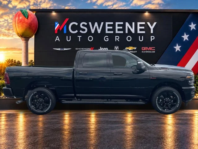 New 2025 Diamond Black Crystal Pearl-Coat Exterior Paint RAM Big Horn image 2