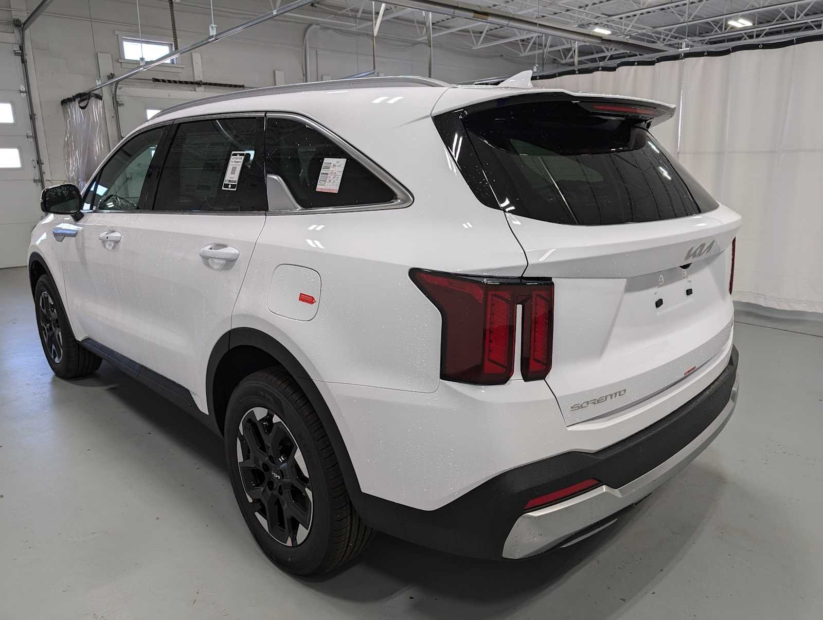 2026 Kia Sorento S - Photo 11