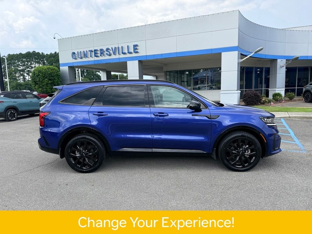Used 2023 Blue Kia SX image 4