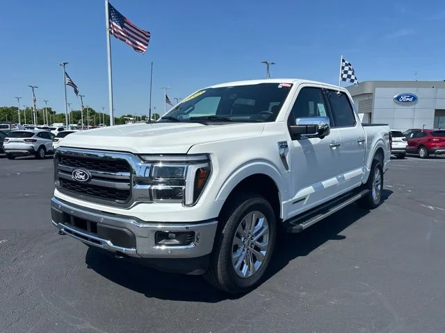 New 2025 Star White Metallic Tri-Coat Ford Lariat® image 3